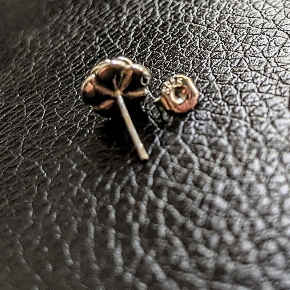 SOLD!!  Sterling Silver S925 Rose Flower Stud Earrings - Picture 3 of 4